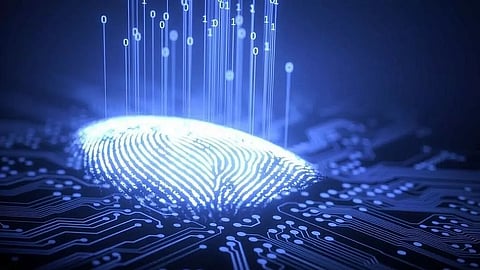 Shahjahanpur police 6 held for cloning fingerprints for bank accounts