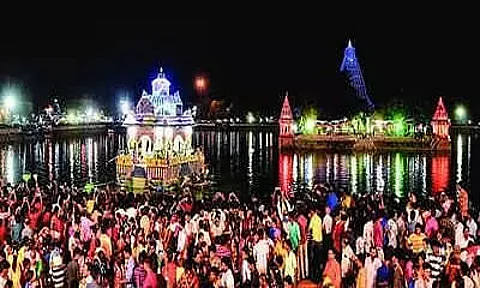 Float or Teppam Festival is Being Celebrated in Madurai, Tamil Nadu