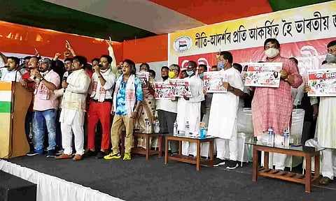 Assam artistes Babu Baruah, Nekibul & Ajoy Phukan join Congress ahead of polls