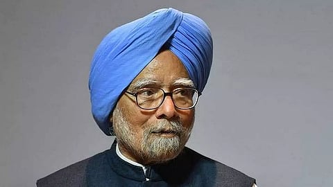 Be wise while casting votes: Manmohan Singh