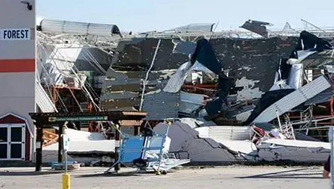 Six people dead after tornadoes, storms hit southern US