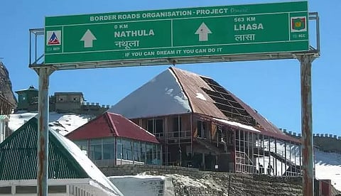 Defence Attaches of 29 countries visit Nathu La Pass in Sikkim