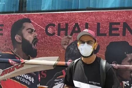 Virat Kohli, de Villiers reach Chennai for RCB camp