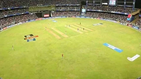 BCCI keen on IPL games in Mumbai despite COVID surge