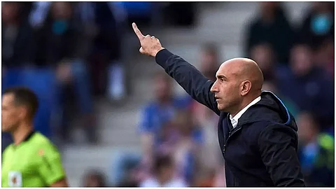 Deportivo Alaves sack coach Abelardo Fernandez