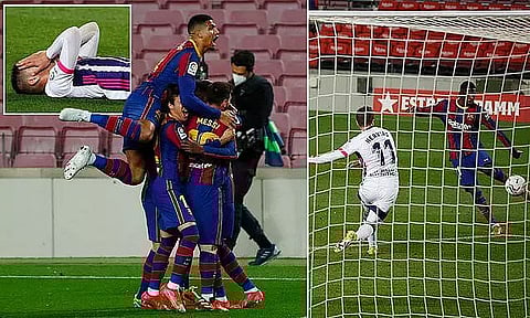 Dembele scores last-minute volley to give Koeman's side crucial win