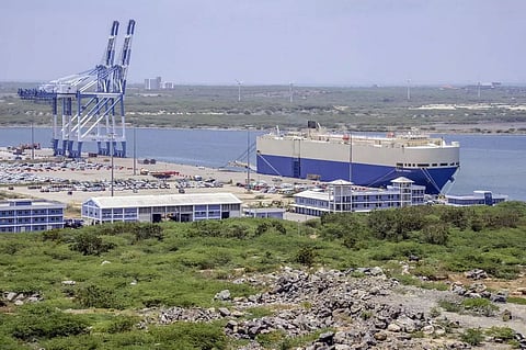 Sri Lanka asks Chinese ship to leave port