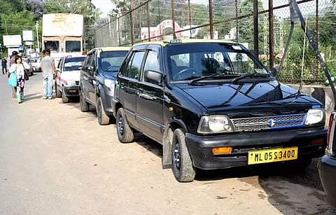 Meghalaya public, hoteliers & cab drivers in tight situation
