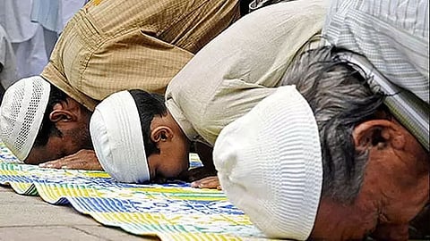 Masjid committees cancel 'Iftar parva' & restrict gatherings during 'namaz' in Guwahati