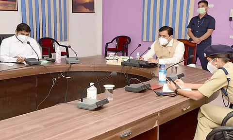 CM Sarbananda Sonowal reviews Coronavirus situation across Majuli
