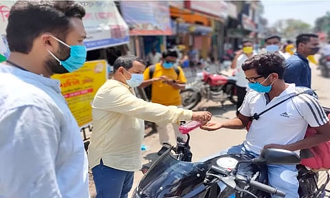 AASU, Lakhimpur Kendriya Rongali Bihu Sanmilan conducted awareness drive on COVID-19