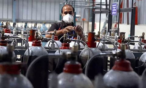 Ramp up Oxygen Provisions Under Plan B, Get Ready for 6 Lakh COVID Cases a Day: Empowered Group-1 under Dr Paul