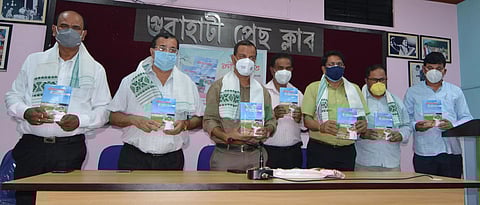 New book titled 'Kriranganat Ejak Xoponar Saudagar' of senior journalist Jayanta Kumar Das was unveiled