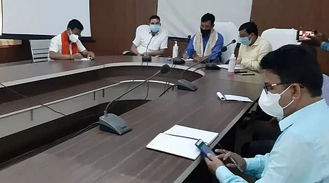 Minister Urkhao Gwra Brahma assesses COVID-19 situation in Chirang district