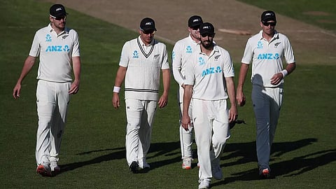 Kiwis leave for London after warming up at WTC final venue