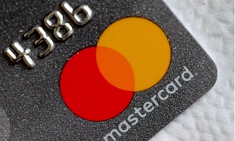 US Man Earns Huge Fortune of $300,000 Through Credit Card Reward System