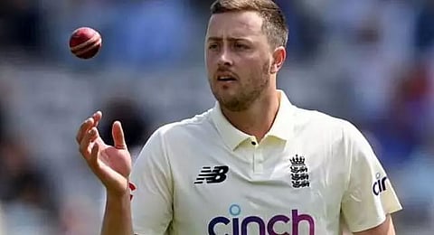 Ollie Robinson apologises after racist, sexist tweets resurface