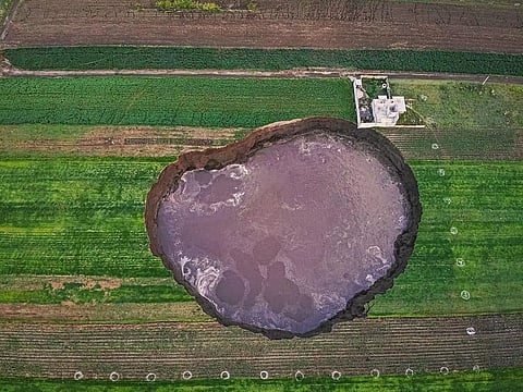 Huge mystery sinkhole in Mexico growing