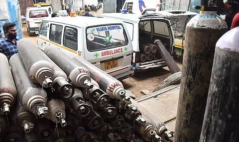 Oxygen Supply Cut as Mock Drill Allegedly Kills 22 COVID-19 Patients, Hospital Under Probe