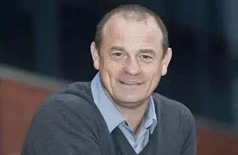 Real Kashmir coach dedicates British Empire Medal to people of Valley