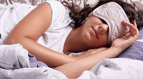 Poor Sleep May up Dementia, Early Death Risk Among Olders: Study