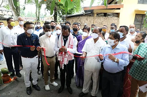 Minister Sanjay Kishan reviews COVID-19 scene in tea gardens of Sonitpur district