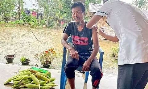 Meghalaya Farmer Gifted Bundle of Maize to the COVID-19 Workers