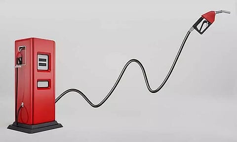 Assam: Hike in Fuel & Mustard Oil Price in Assam Forces People to Take Drastic Cost Cuttings