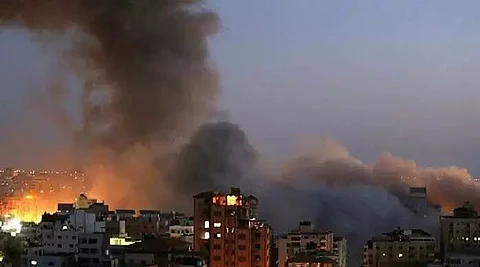 Massive Blast at Jebel Ali Port in Dubai