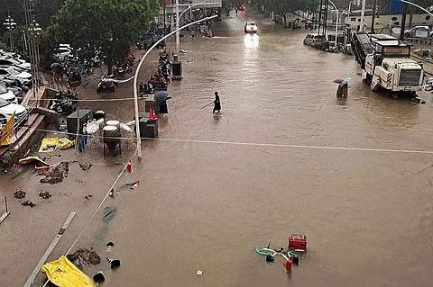 12 killed, thousands evacuated as floods ravage China