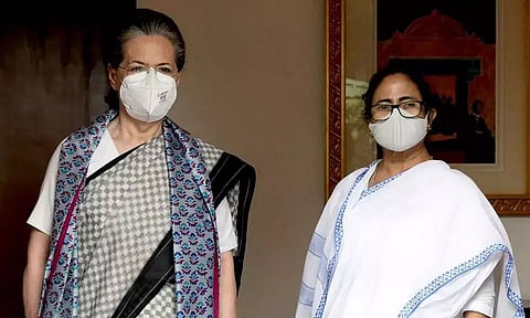 Mamata Banerjee meets Sonia Gandhi; discusses political situation, Pegasus