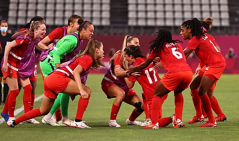 US stunned by Canada in women's football semis