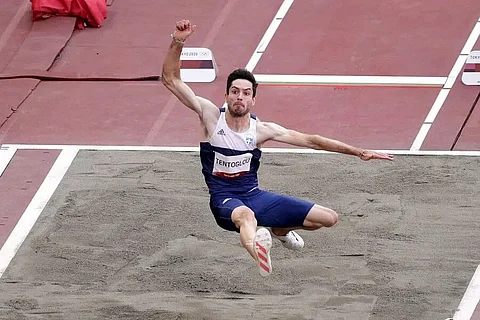 Tentoglou wins long jump