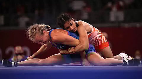 Heartbreak for Deepak Punia, Vinesh Phogat in Tokyo Olympics wrestling