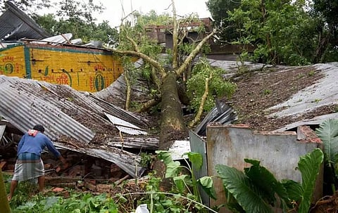 Cyclone 'Amphan': Mamata Banerjee says at least 72 dead, urges PM to visit