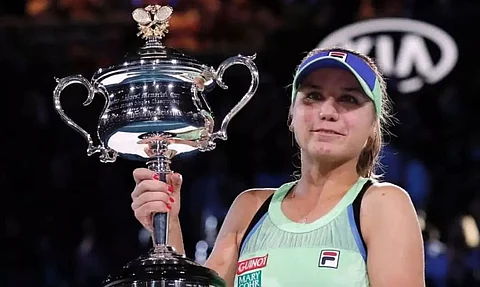 Sofia Kenin lifts Daphne Akhurst Memorial Cup