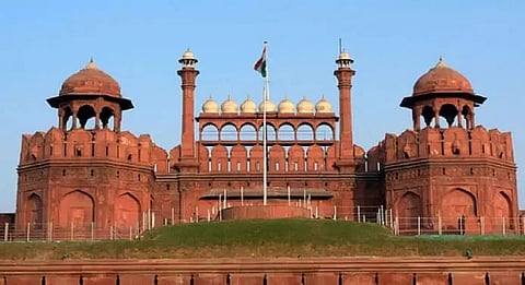 Lowering Union Jack from Lal Qila