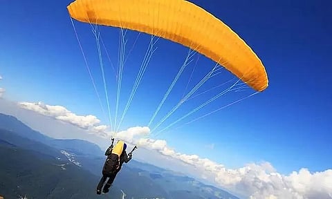 Popularizing paragliding in Northeast