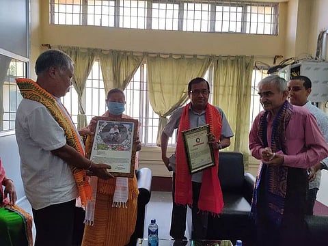 Litterateur Brajendra Kumar Brahma's wife donates his books to Bodoland University