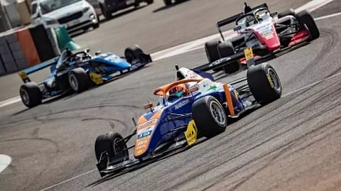 Daruvala claims F2 Sprint Race for first win of the season
