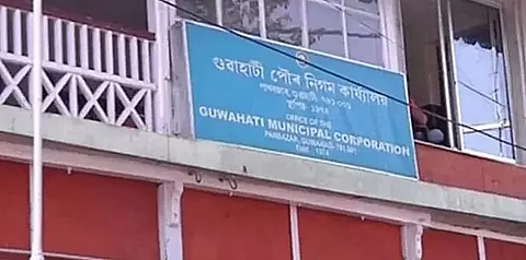 Residents of Lachit Nagar, BT College Lane (West) hold public meeting