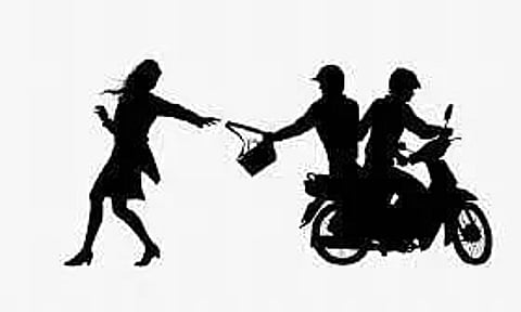 Rs. 50,000 Looted From Girl In Guwahati; Investigation Underway
