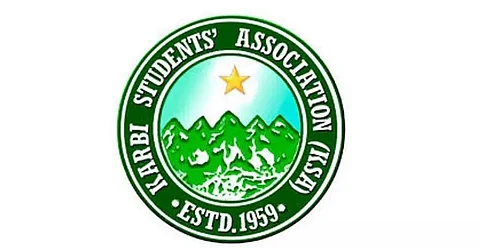 Karbi Students Association protests against clause 2.3 at Dongkamukam