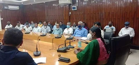 Meeting on Durga Puja bonus to tea workers held in Silchar