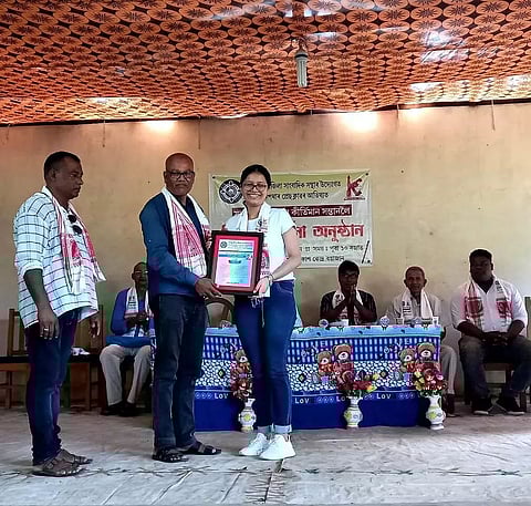 Meritorious students felicitated in Tinsukia