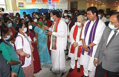 Promote Indian craft, handlooms: Vice President Venkaiah Naidu urges people