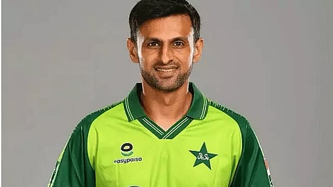 All-rounder Shoaib Malik replaces Maqsood