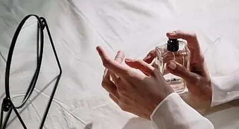 How to make your perfume last all day