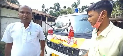 Sootea MLA Padma Hazarika donates Ambulance to New Nagsankar PHC