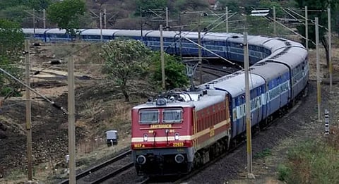 IRCTC Shares Recover, Stock Split Effective From 29 Oct, 2021